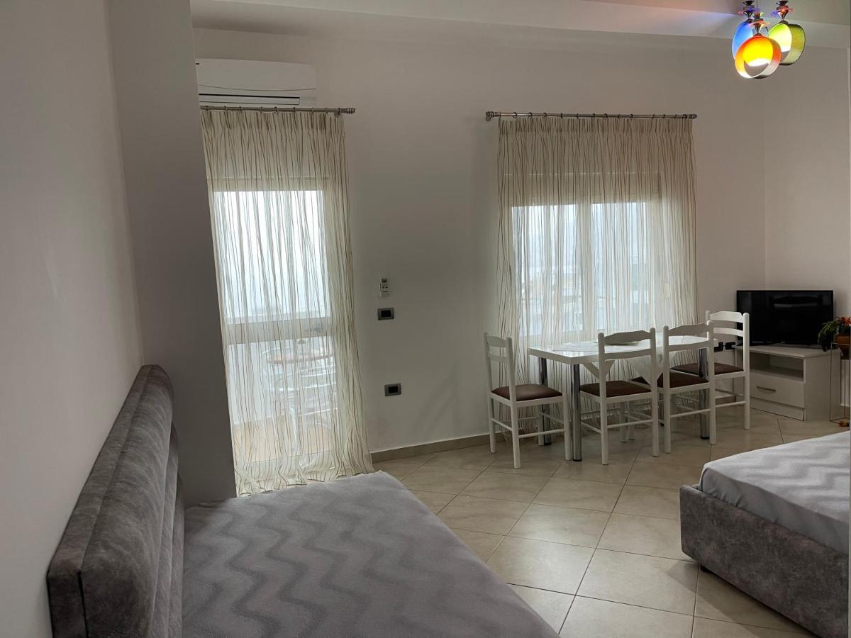 Wave Apartments Saranda Extérieur photo
