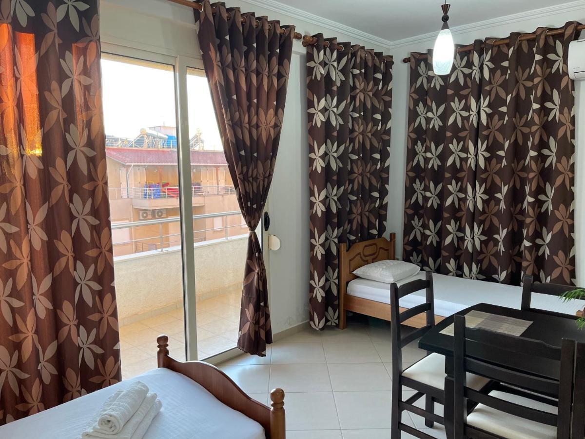 Wave Apartments Saranda Extérieur photo
