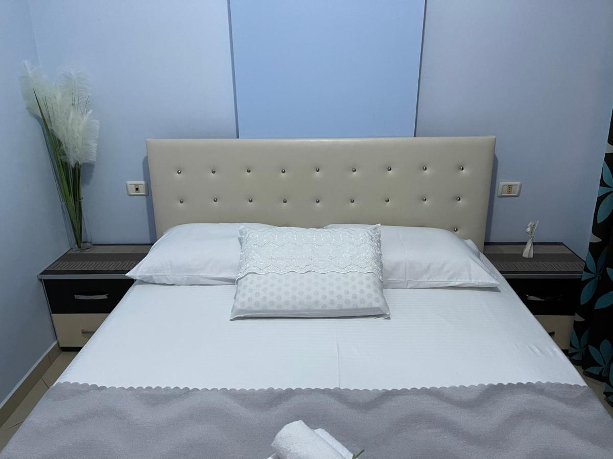Wave Apartments Saranda Extérieur photo