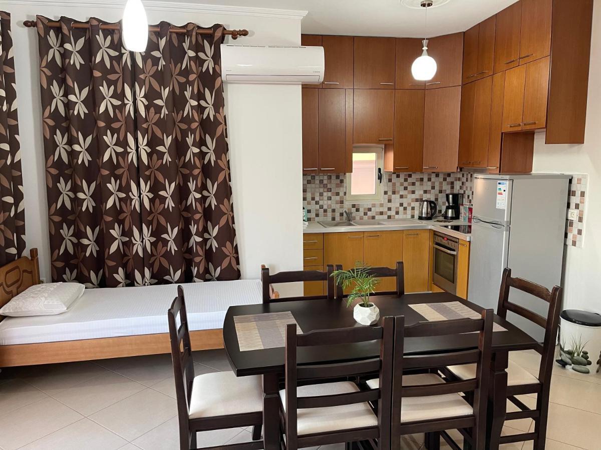 Wave Apartments Saranda Extérieur photo
