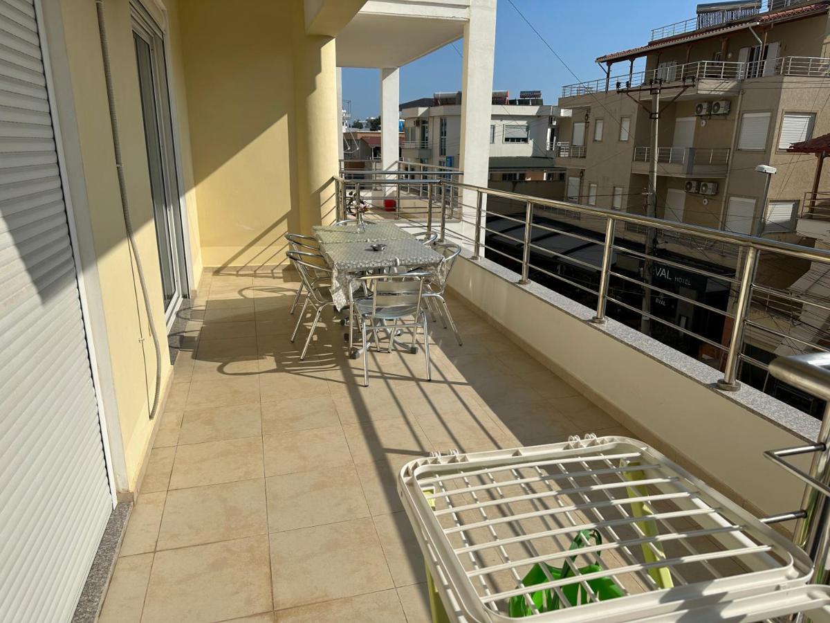 Wave Apartments Saranda Extérieur photo